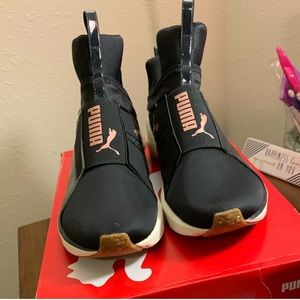 Gently worn Puma Fierce sneakers. BOX NOT INCLUDED